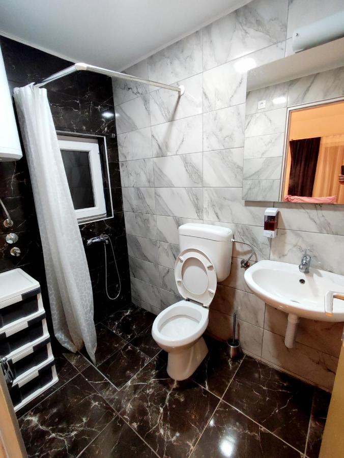 Apartments Minex Τρέμπινιε Εξωτερικό φωτογραφία