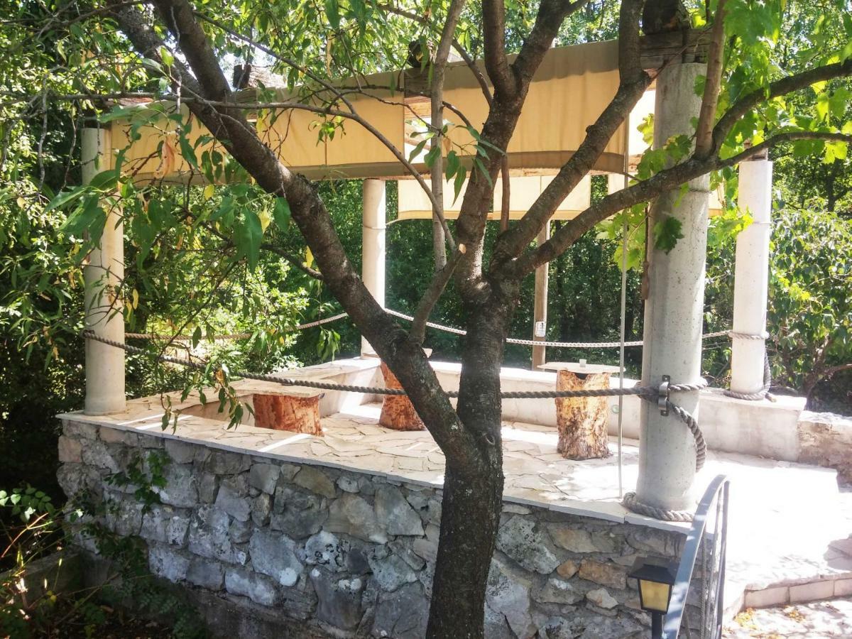 Apartments Minex Τρέμπινιε Εξωτερικό φωτογραφία